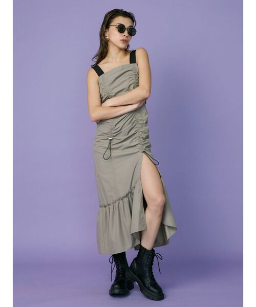 EVRIS（エヴリス）の「ドロストデザインワンピース（ワンピース・レディース・グレー/ブラック/ブルー/カーキ・FREE）」の7枚目の写真