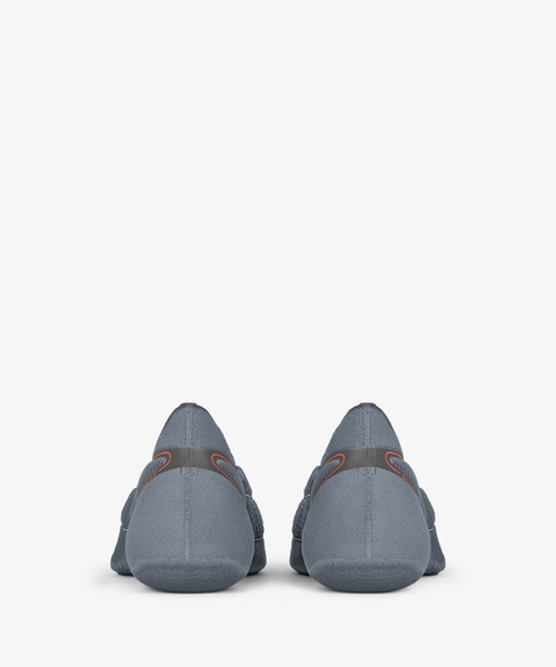GIVENCHY(ジバンシイ)の「TK-360+ sneakers in mesh(スニーカー・メンズ・グレー・40/41/42)」の4枚目の写真