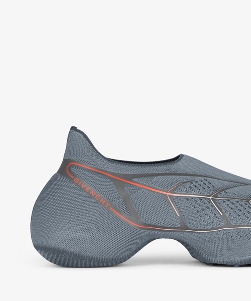GIVENCHY(ジバンシイ)の「TK-360+ sneakers in mesh(スニーカー・メンズ・グレー・40/41/42)」の7枚目の写真