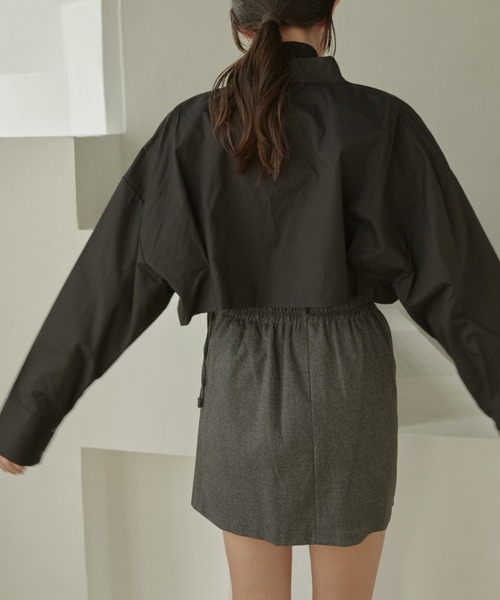 ACYM（アシーム）の「Curve line mini シャツ（シャツ/ブラウス・レディース・ブラック/ホワイト・FREE）」の15枚目の写真