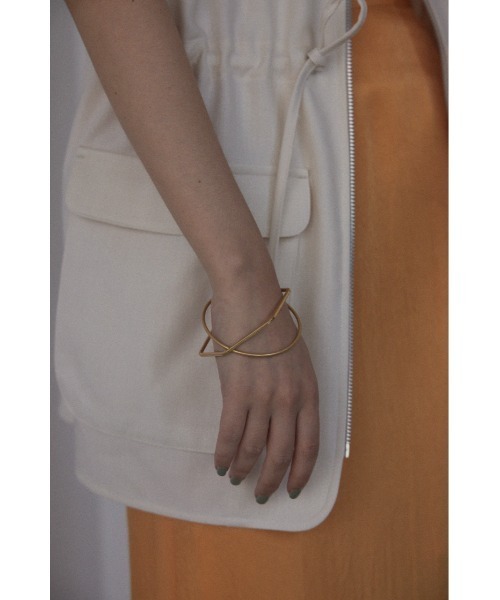 BLACK BY MOUSSY（ブラックバイマウジー）の「two types bangle（トゥタイプスバングル）（バングル/リストバンド・レディース・ゴールド・FREE）」の5枚目の写真