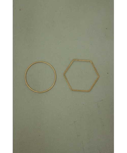 BLACK BY MOUSSY（ブラックバイマウジー）の「two types bangle（トゥタイプスバングル）（バングル/リストバンド・レディース・ゴールド・FREE）」の7枚目の写真