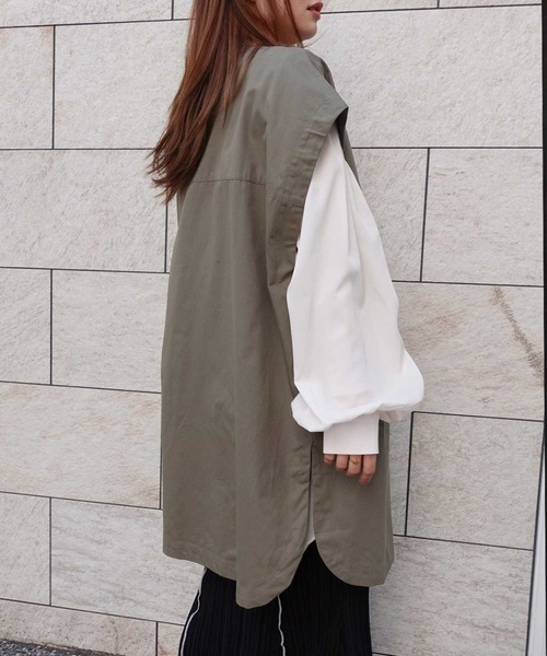 CORNERS(コーナーズ)の「ベスト2wayワンピース(ベスト・レディース・ライトベージュ/ブラック/カーキ・M)」の10枚目の写真