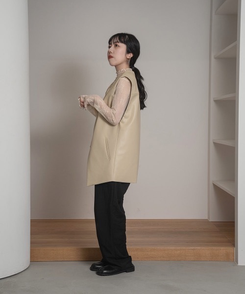 lawgy（ラウジー）の「ribbon design leather vest（ベスト・レディース・ブラウン/ベージュ・FREE）」の5枚目の写真