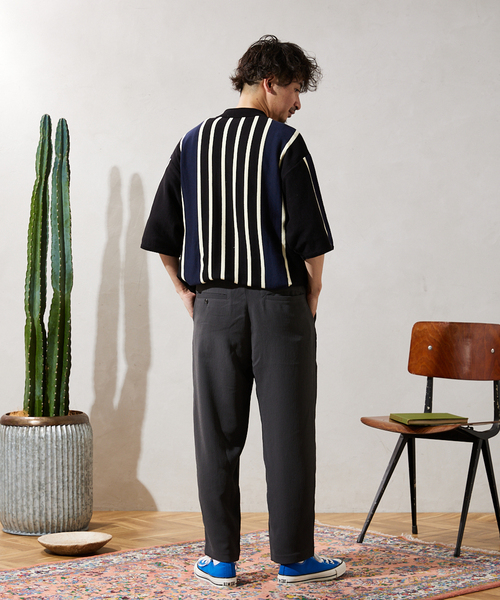 JOURNAL STANDARD relume（ジャーナルスタンダード　レリューム）の「CALIFORNIA STRIPE ニットポロシャツ（ポロシャツ・メンズ・サックスブルー/ブラック/ボルドー・MEDIUM/LARGE）」の6枚目の写真