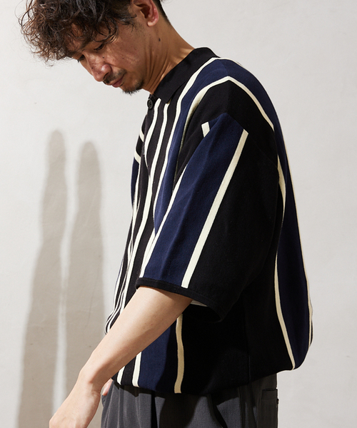 JOURNAL STANDARD relume（ジャーナルスタンダード　レリューム）の「CALIFORNIA STRIPE ニットポロシャツ（ポロシャツ・メンズ・サックスブルー/ブラック/ボルドー・MEDIUM/LARGE）」の11枚目の写真