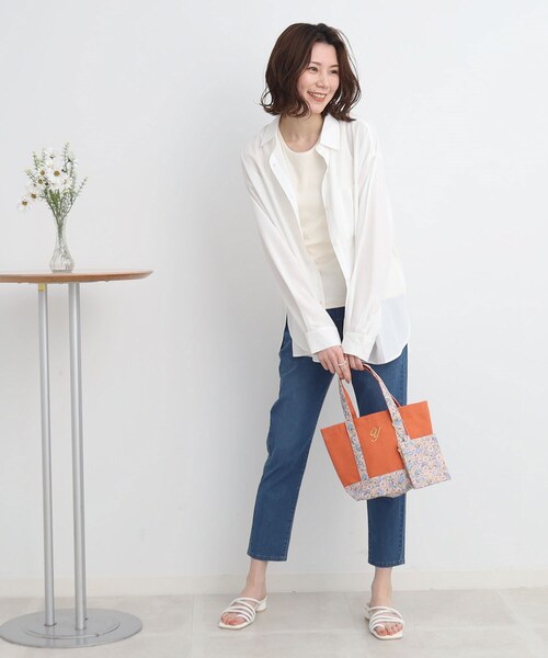 SHOO・LA・RUE（シューラルー）の「◆【シリーズ使い可/ギフトにも◎】イニシャルトート（トートバッグ・レディース・ブラウン系/パープル系/ピンク系/ブルー/グリーン/イエロー/オレンジ・00）」の16枚目の写真