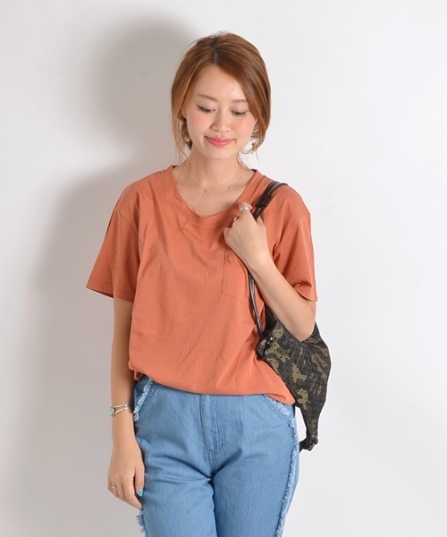 Khaju（カージュ）の「Khaju:ベーシックビッグTEE（Tシャツ/カットソー・レディース・ホワイト/グレー/ブラック/オレンジ系その他・ONE SIZE）」の4枚目の写真