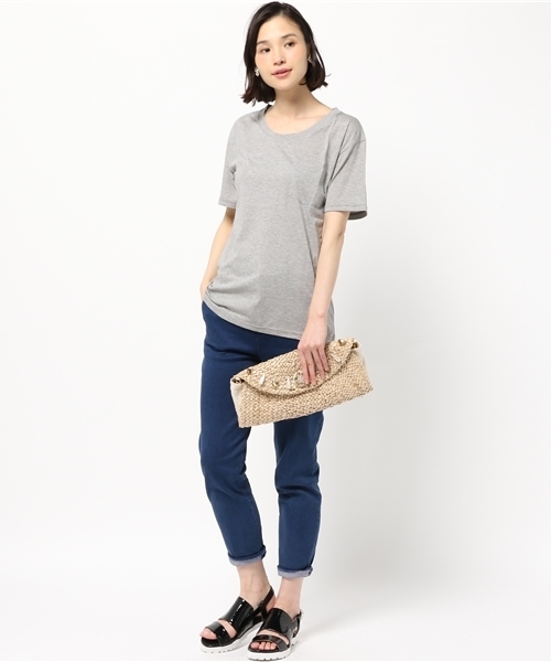 Khaju（カージュ）の「Khaju:ベーシックビッグTEE（Tシャツ/カットソー・レディース・ホワイト/グレー/ブラック/オレンジ系その他・ONE SIZE）」の13枚目の写真