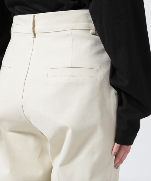 ROYAL FLASH（ロイヤルフラッシュ）の「Risley/リズレー/ワンタックテーラードパンツ（その他パンツ・レディース・ブラック/アイボリー・38/36）」の3枚目の写真