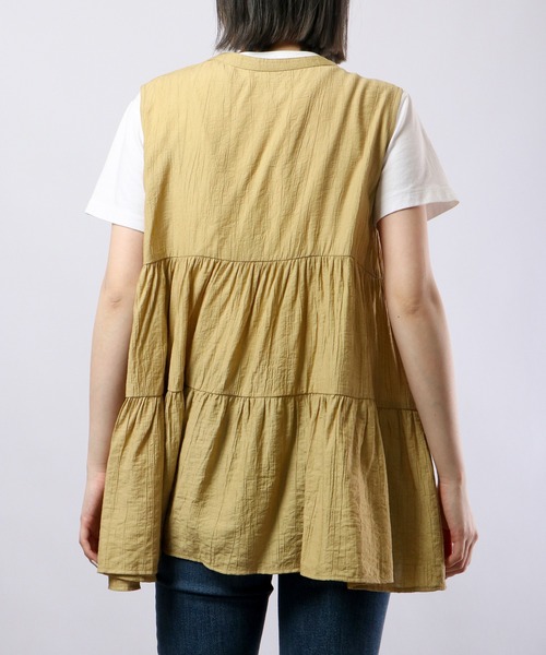 Chiaro（キアロ）の「chiaro ティアードノースリーブブラウス（シャツ/ブラウス・レディース・アイボリー/ベージュ/オレンジ/オリーブ・FREE）」の6枚目の写真