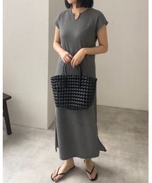 ワッフルキーネックワンピース