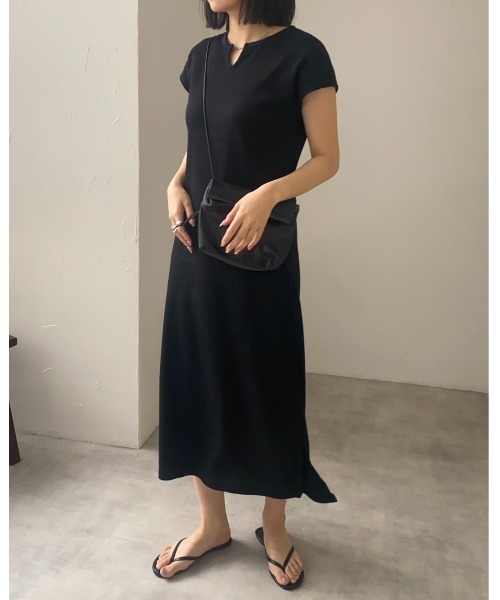 leimn（レイムン）の「ワッフルキーネックワンピース（ワンピース・レディース・アイボリー/モカ/チャコールグレー/ブラック・M）」の21枚目の写真