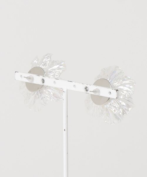 LYEON（リヨン）の「フラワークリアピアス（ピアス（両耳用）・レディース・クリア・FREE）」の6枚目の写真