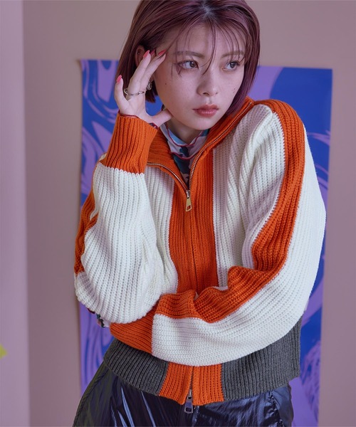 miette（ミエット）の「ダブルジップショートニットカーディガン（カーディガン/ボレロ・レディース・アイボリー/ブラック/ネイビー/ライトグレー・FREE）」の2枚目の写真