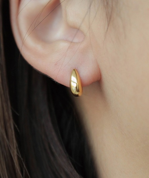 ebine（エビネ）の「Mini Drop Pierce　金属アレルギー対応 サージカルステンレス（ピアス（両耳用）・レディース・シルバー/ゴールド・FREE）」の5枚目の写真