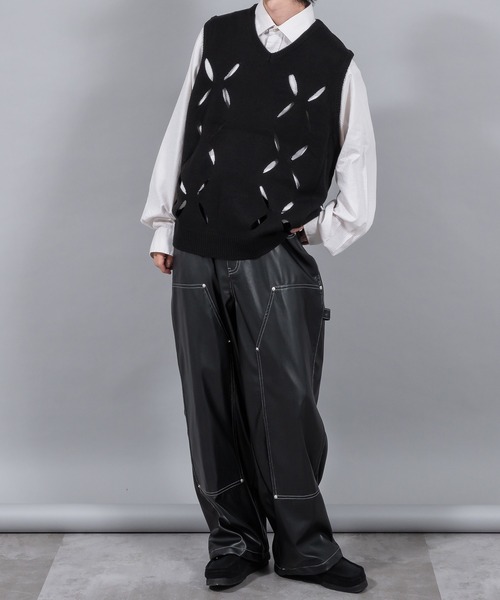 Perushu(ペルーシュ)の「リーフデザインニットベスト(ベスト・メンズ・ブラック/レッド系その他/ブラウン・LARGE/MEDIUM)」の15枚目の写真