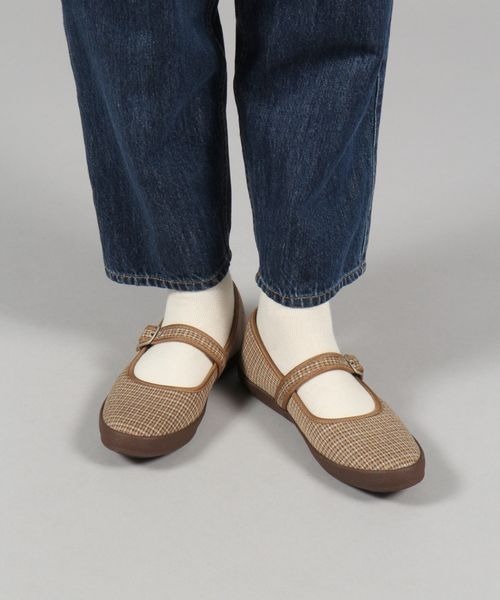 studio CLIP（スタディオクリップ）の「【消臭・抗菌防臭/撥水/クッションインソール】ワンストラップアソートスニーカー[M~LLサイズ展開]（スニーカー・レディース・その他1/ブラウン/ブラック/ベージュ・LARGE/MEDIUM/X-LARGE）」の4枚目の写真