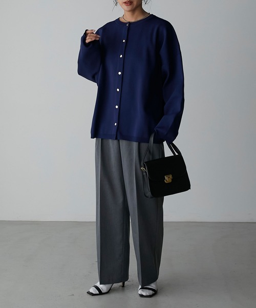 Anss.me（アンスミー）の「【Anss.me】ダイバーニット金釦カーディガン（カーディガン/ボレロ・レディース・ネイビー/アイボリー/ブラック/グレイッシュベージュ・FREE）」の10枚目の写真