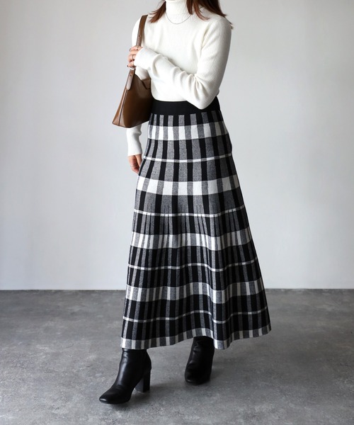 soor ベージュチェック カーディガン スカート 靴下セット soor ベージュチェック カーディガン スカート 靴下セット soor