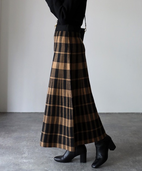 Riberry（リベリー）の「ニットチェックスカート（スカート・レディース・ベージュ/ブラック・FREE）」の5枚目の写真