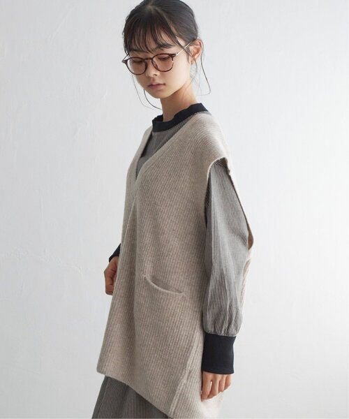 LBC（エルビーシー）の「ポケ付きニットロングベスト（ベスト・レディース・オフホワイト/グレー/ベージュ・M）」の20枚目の写真