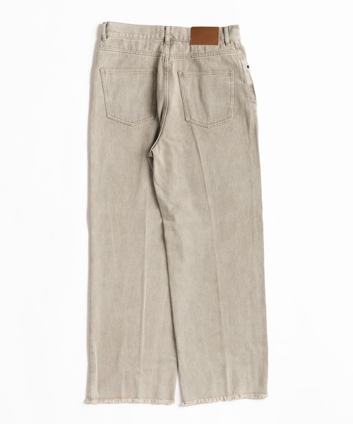 MUHET（ミュエータ）の「裾フリンジデニムパンツ（デニムパンツ・レディース・インディゴブルー/ブルー/カーキ・LARGE/MEDIUM/SMALL）」の5枚目の写真