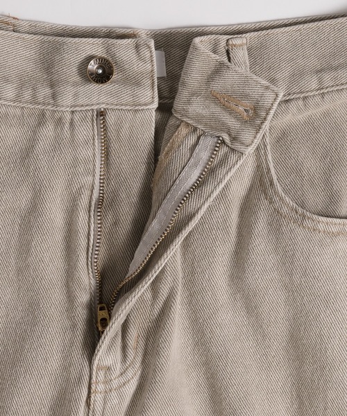 MUHET（ミュエータ）の「裾フリンジデニムパンツ（デニムパンツ・レディース・インディゴブルー/ブルー/カーキ・LARGE/MEDIUM/SMALL）」の14枚目の写真