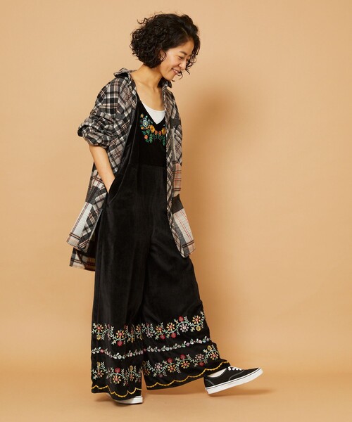 Freada（フリーダ）の「インドベロア刺繍サロペット（サロペット