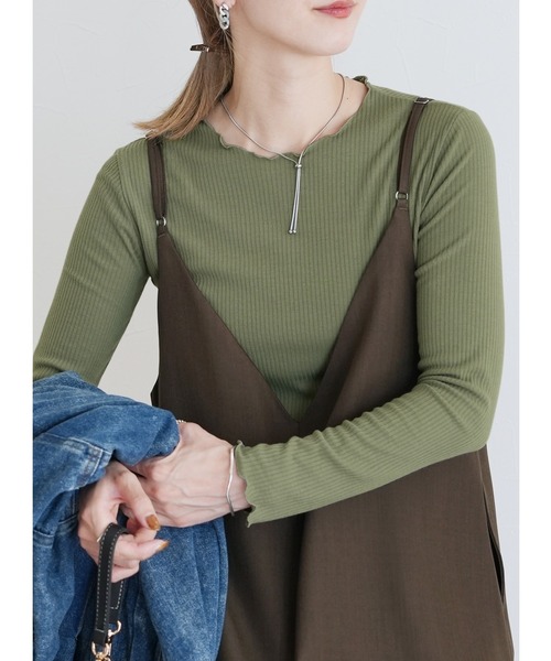 reca(レカ)の「メロウリブトップス(Tシャツ/カットソー・レディース・ダークベージュ/カーキ/ブラック/オフホワイト/ナチュラル/ブルー・S-M/M-L)」の6枚目の写真
