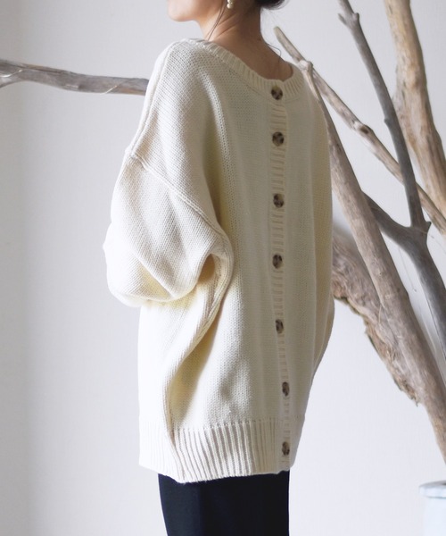 aquagarage（アクアガレージ）の「前後2wayプルオーバー（ニット/セーター・レディース・アイボリー/ベージュ/ブラック・ONESIZE）」の2枚目の写真