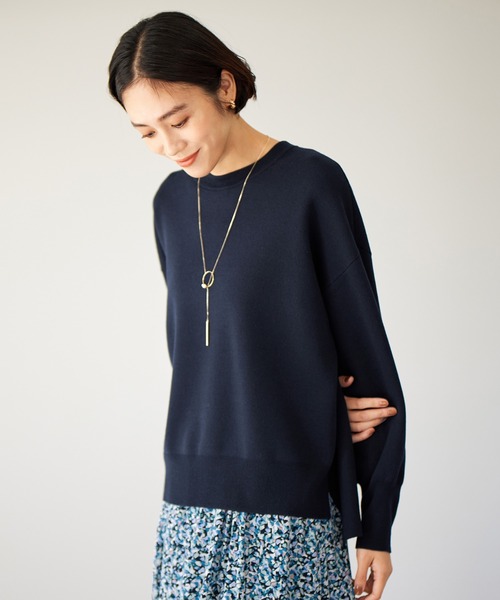 自由区(ジユウク)の「【ZOZOTOWN限定カラーあり】セミウーステッドカラー ニット(ニット/セーター・レディース・ライトグレー系1/グレー系/ネイビー系/ホワイト系/ホワイト系1/ホワイト系2/ライラック系/ベージュ系/ピンク系/ブルー系/イエロー系・44)」の7枚目の写真
