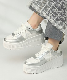 LOVEHUNTER（ラブハンター）の「軽量厚底　ボリュームソールコートスニーカー（スニーカー）」