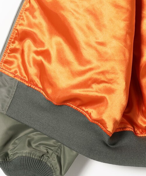 BEAMS（ビームス）の「BEAMS / ルーズフィット クレージー MA-1（MA-1・メンズ・ブラック/オリーブ・S/M/L/XL）」の18枚目の写真