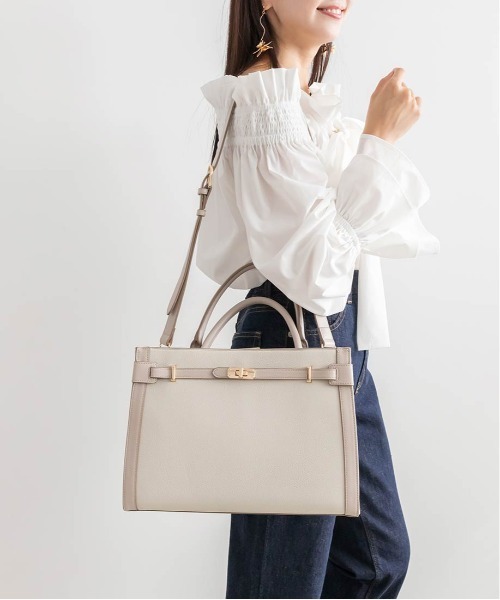 【限定価格】RANDA 【A4対応】2WAYベルトデザイントートバッグ RANDA（ランダ）の「【A4対応】2WAYベルトデザイントートバッグ