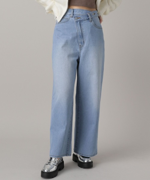 FOREVER 21（フォーエバー トゥエンティーワン）の「【2024SS】クロスウェストワイドデニム（デニムパンツ・レディース・ブラック/ブルー・SMALL/MEDIUM）」の2枚目の写真