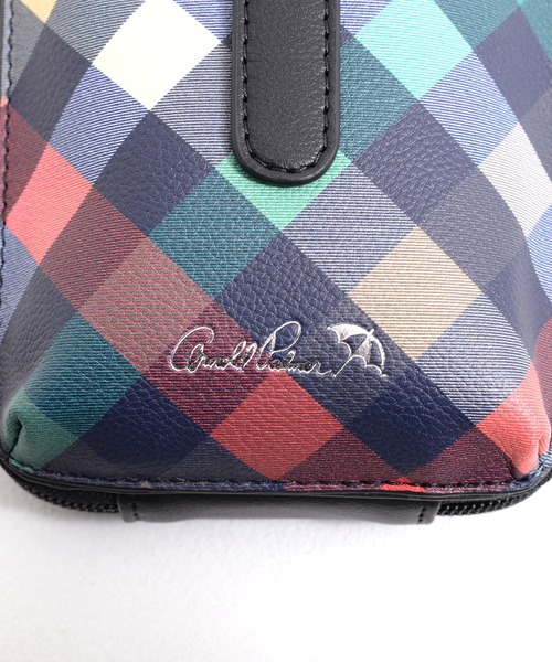 Arnold Palmer（アーノルドパーマー）の「パーマーチェック スマホショルダー（ショルダーバッグ・レディース・ベージュ/ブラック・F）」の3枚目の写真