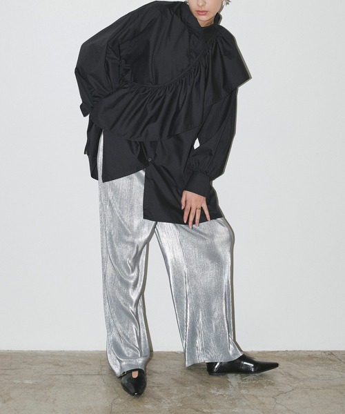 LIAN(リアン)の「メタリックプリーツパンツ(その他パンツ・レディース・ゴールド/ブラック/シルバー・FREE)」の3枚目の写真