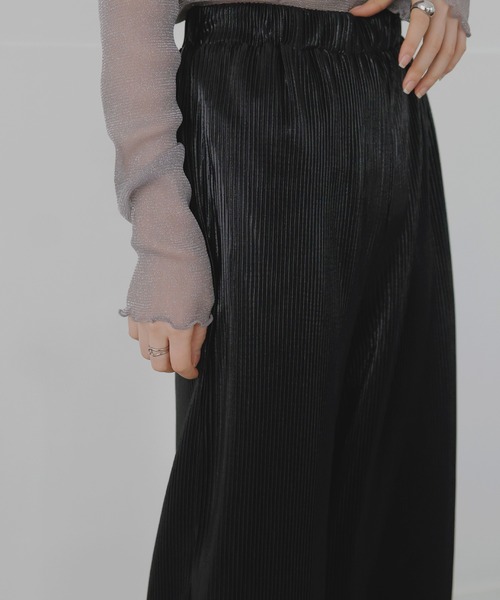 LIAN(リアン)の「メタリックプリーツパンツ(その他パンツ・レディース・ゴールド/ブラック/シルバー・FREE)」の19枚目の写真