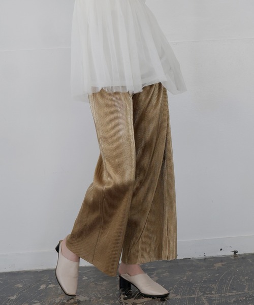 LIAN(リアン)の「メタリックプリーツパンツ(その他パンツ・レディース・ゴールド/ブラック/シルバー・FREE)」の8枚目の写真