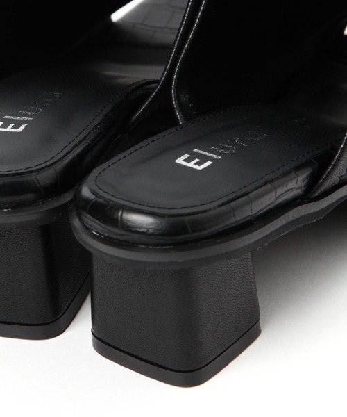 Elura（エルーラ）の「ふかふかFITストレッチミュール/109284（サンダル・レディース・アイボリー/ブラック・LARGE/SMALL/MEDIUM）」の15枚目の写真