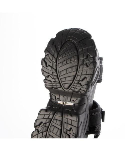 Mafmof(マフモフ)の「Mafmof(マフモフ)10.5cm厚底ボリュームソールスポーツサンダル(サンダル・レディース・ブラック系その他/ホワイト/ブラック・M/L/S/LL)」の22枚目の写真