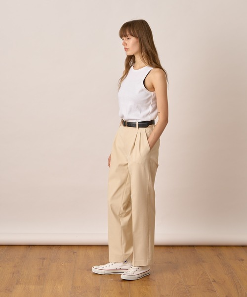 ALLUMER（アリュメール）の「コットンフライスアメリカンスリーブタンクトップ（タンクトップ・レディース・ブラック/ホワイト/キャメル・1）」の11枚目の写真