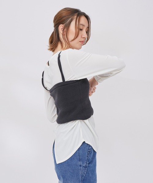 NERGY(ナージー)の「【UVケア】2wayドライタッチシアーロングTシャツ(Tシャツ/カットソー・レディース・ホワイト/ライトグリーン/チャコールグレー・FREE)」の4枚目の写真