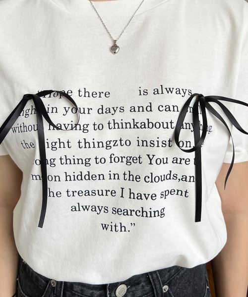 【完売必至★大人かわいい】CHANEL 半袖Tシャツ リボン パール トレンドのリボン♪》CHANEL Tシャツ 半袖 パール