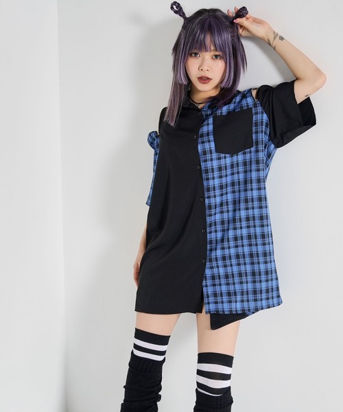 Diable baiser(ディアブルベーゼ)の「2way肩ジップドラゴン柄配色半袖シャツ(シャツ/ブラウス・レディース・ブルー/ホワイト/ブラック/グレー・FREE)」の15枚目の写真