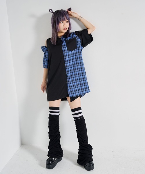 Diable baiser(ディアブルベーゼ)の「2way肩ジップドラゴン柄配色半袖シャツ(シャツ/ブラウス・レディース・ブルー/ホワイト/ブラック/グレー・FREE)」の13枚目の写真