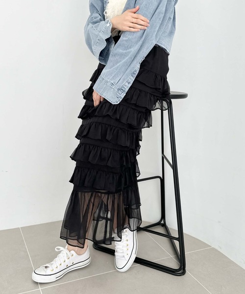 archives(アルシーヴ)の「メニーフリルティアードスカート(スカート・レディース・ブラック/グレー/アイボリー・MEDIUM)」の9枚目の写真