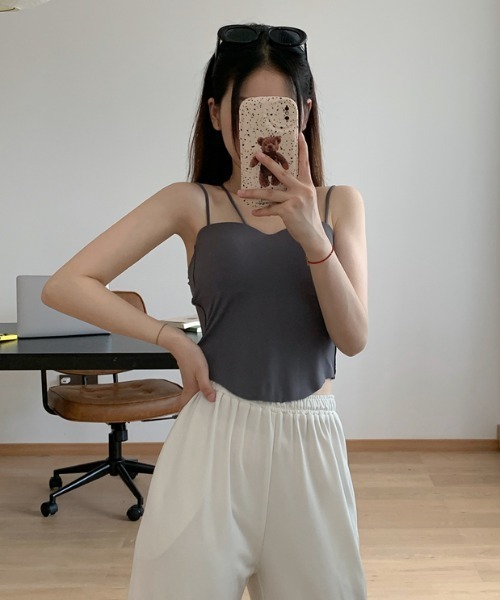 Per sist ence(パーシエンス)の「ナローストラップクロップドブラトップ/カップ付き(キャミソール・レディース・ホワイト/ブラウン/ブラック/グレー・FREE)」の20枚目の写真