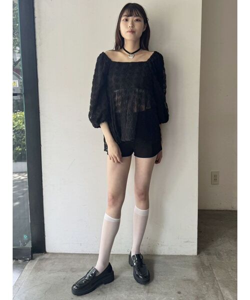 CALNAMUR（カルナムール）の「3Dローズチュールブラウス（シャツ/ブラウス・レディース・ピンク/ブラック/アイボリー・FREE）」の5枚目の写真